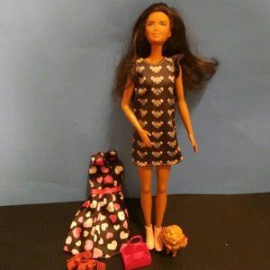 Brunette Barbie with poodle, purse/dog carrier and extra outfit/shoes